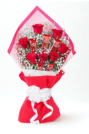7 Red Roses & KitKat Chocolate Bouquet – Love & Crunch Combo