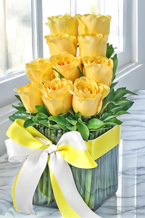 10 Yellow Roses Arrangement in Glass Vase with Ribbon – Bright & Cheerful Surprise