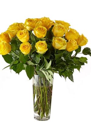 15 Yellow Roses Arrangement in Glass Vase – Fresh, Bright & Joyful Gift