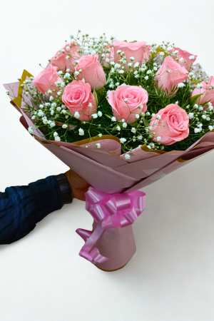 18 Pink Roses Bouquet – Elegant & Fresh