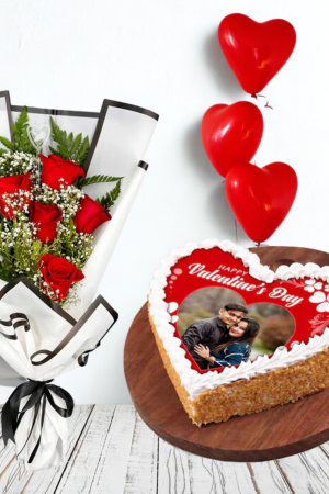 💛 500gm Heart-Shaped Butterscotch Photo Cake with 5 Red Roses Bouquet – Personalized Love Combo